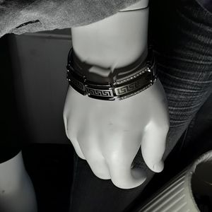 8" stainless steel bracelet